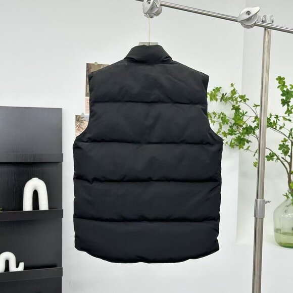 🍻🍻2024 Canada goose new down jacket - Picture 2 of 9